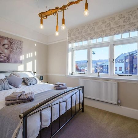 Upper Thames & Lower Thames - Stunning Apartments Henley-on-Thames Екстер'єр фото