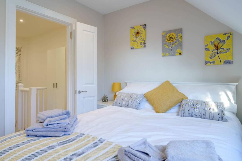 Upper Thames & Lower Thames - Stunning Apartments Henley-on-Thames Екстер'єр фото