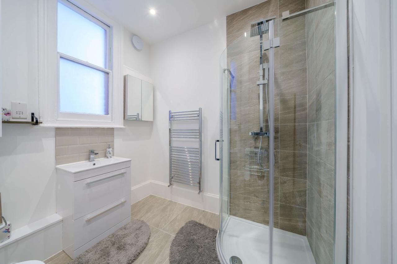 Upper Thames & Lower Thames - Stunning Apartments Henley-on-Thames Екстер'єр фото