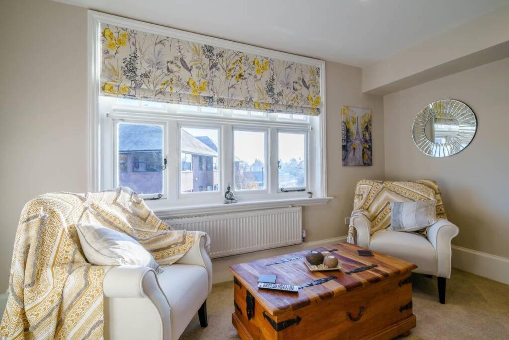 Upper Thames & Lower Thames - Stunning Apartments Henley-on-Thames Екстер'єр фото